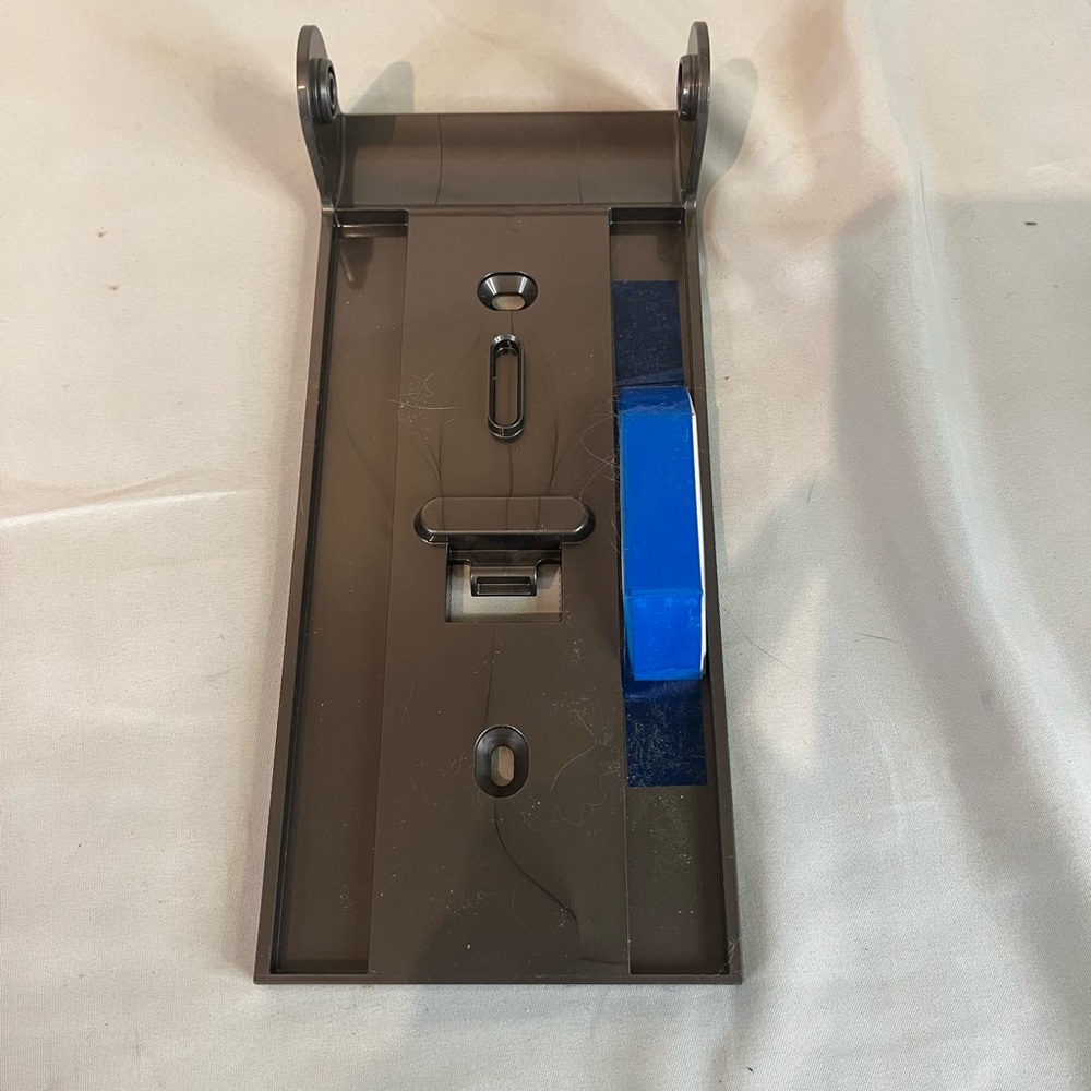 DYSON C7 V8 Cordless Stick Vacuum Docking Wall Station Mount Bracket Holder